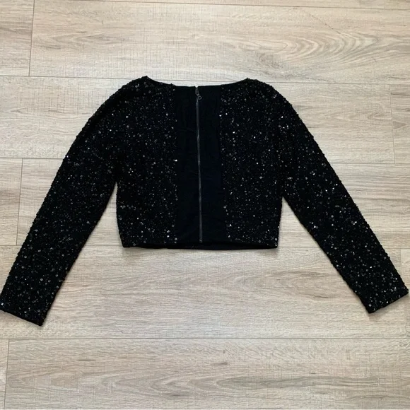 Alice + Olivia Lacey Embellished Bracelet-Sleeve Crop Top Black Size 8 - Picture 16 of 16